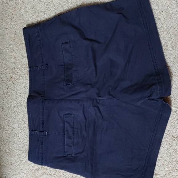 Gap Shorts 5" - Picture 4 of 6